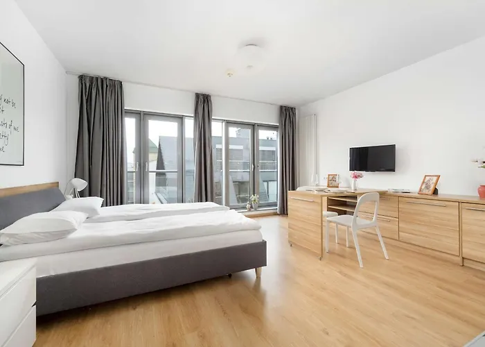 Air Conditioned In Center With Parking By Renters Apartamento Wrocław