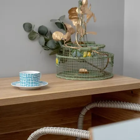 شقة Air Conditioned In Center With Parking By Renters